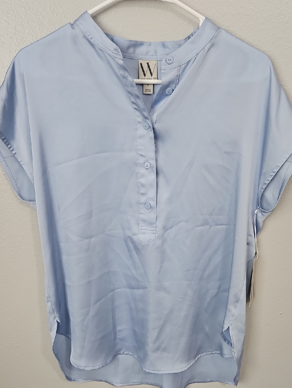 Worthington Pale Blue Short Sleeve Silky Henley Blouse Nwt